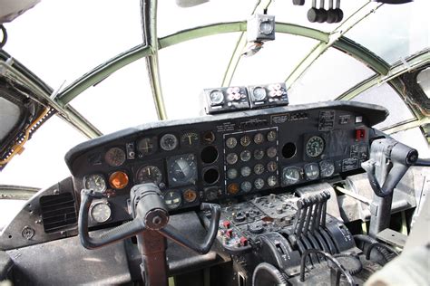 B36 Cockpit