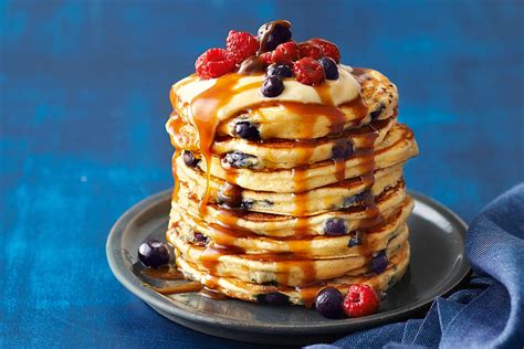 Blueberry And Custard Pancakes With Caramel Sauce