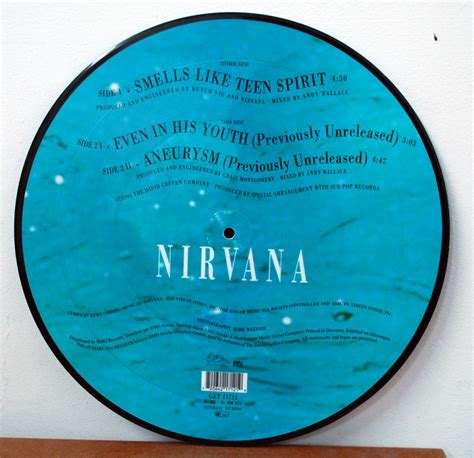 Nirvana – Smells Like Teen Spirit