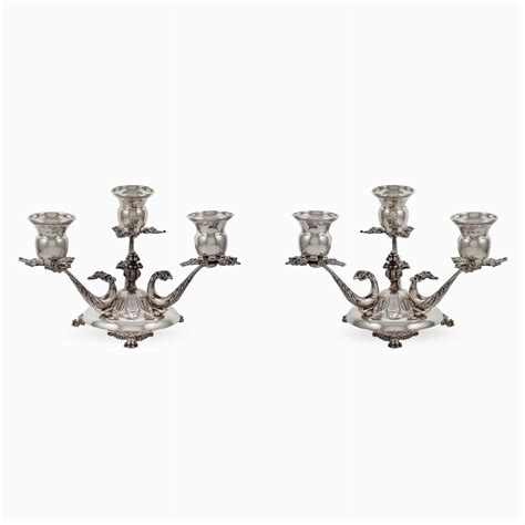 Coppia Di Candelabri A Tre Luci In Argento 2 Italia XX Sec Asta