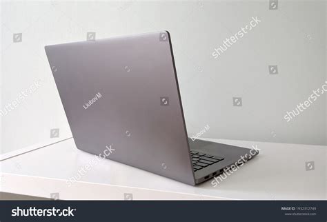 875 Laptop Closed Mockup Images, Stock Photos & Vectors | Shutterstock