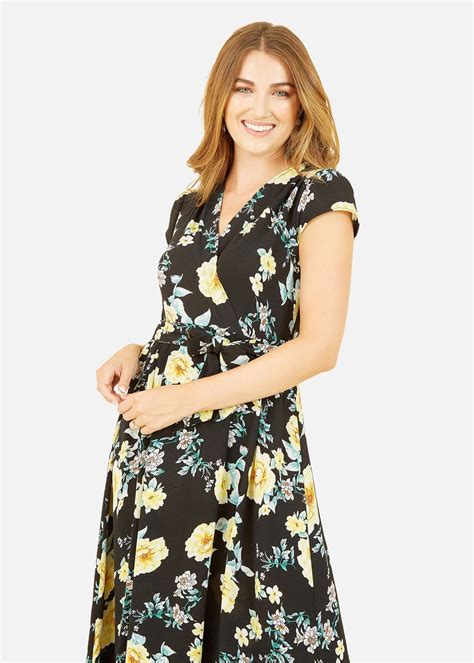 Mela Black Floral Print Dipped Hem Midi Wrap Dress Matalan