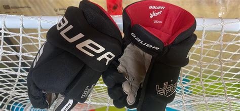 Bauer hockey gloves | Hockey | Mississauga / Peel Region | Kijiji