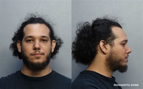 Martinez Yhosvany 11012022 Miami Dade County Mugshots Zone