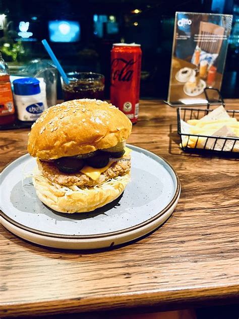 Samui Burger - Koh Samui Restaurant - HappyCow 