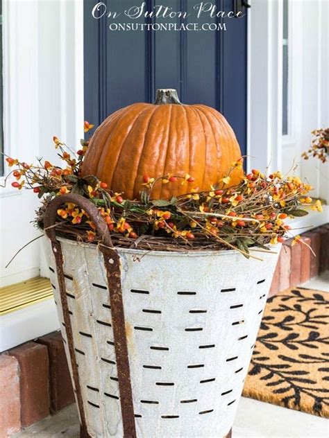 Easy Diys For Instant Autumn Curb Appeal Bob Vila