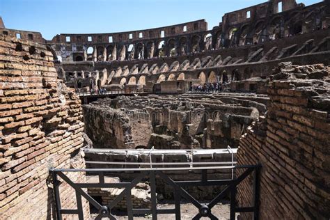 Colosseum Jest Ikonowym Wizerunkiem Rzym I Ukochany Millions Go Cie