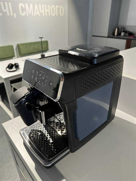 Кавомашина автоматична Philips Series 2200 EP2235/40: 9 000 грн ...