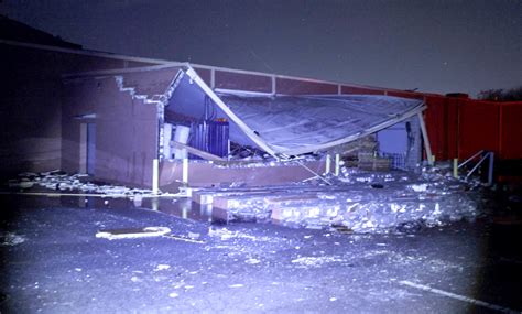 Al Menos 7 Muertos Por Los Tornados Y Tormentas En El Sureste De EE UU