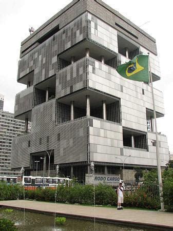 Sede Da Petrobras Arte Fora Do Museu