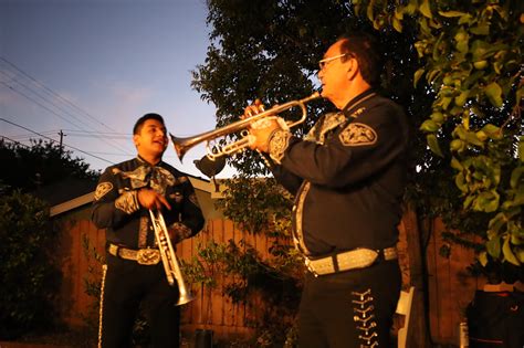 Mariachi Sol America — Contacto y Reservaciones