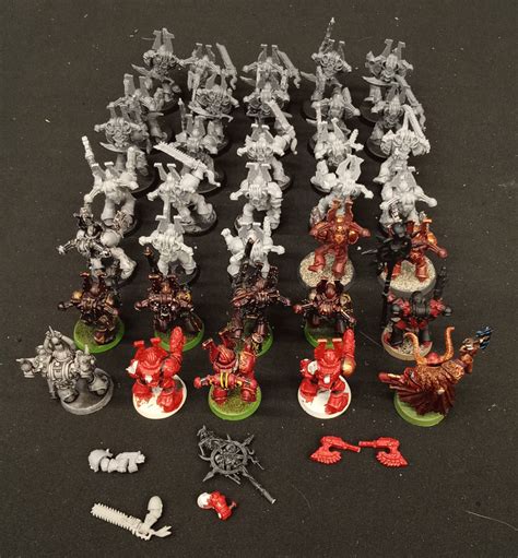 Warhammer 40k Chaos Space Marines 35x Khorne Berserkers Berzerkers LOT