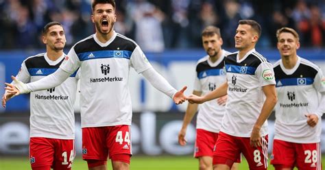 Zweite Deutsche Liga HSV Festigt Mit Heimsieg Gegen Regensburg Platz