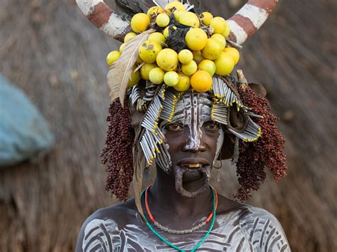 SURMA TRIBE OF ETHIOPIA LIP PLATES AND TRADITIONS – Ashaiman Online