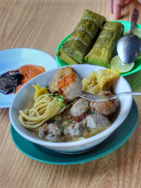 Bakso Amel Bakso Enak Di Pengayoman Makassar Kuliner