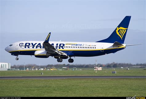 EI EMK Ryanair Boeing 737 800 At Dublin Photo ID 1294248 Airplane