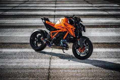 KTM 1390 Super Duke R 2024 come è nata la nuova naked VIDEO