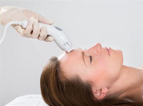 Skin Tightening Face Lifting Fariba Laser