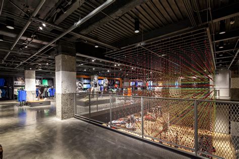 Tva Architects Nike Retail Union Square