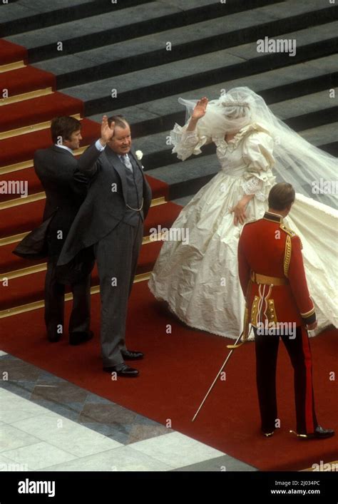 La Boda Del Pr Ncipe Carlos Y Diana Spencer En La Catedral De San Pablo