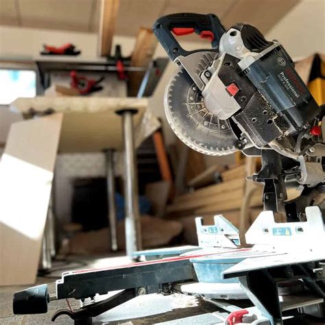 Cutting Aluminum With Miter Saw Step By Step Powermentools