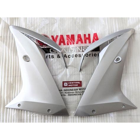 Jual Body Sayap Tebeng Fairing Depan Kanan Kiri Silver R R R V