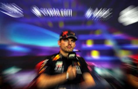 F Abu Dhabi Verstappen Vola Nelle Seconde Libere Leclerc O F