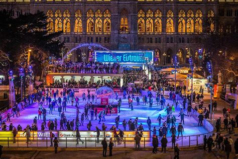 Eislaufen In Wien Eisbahn Im Wiener Eistraum