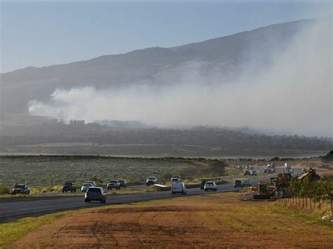 Die Feuer Wüten Derzeit Auf Der Insel Maui Und Auf Hawaii