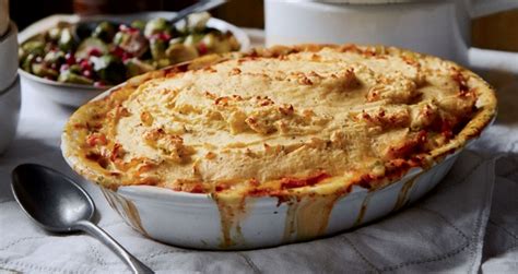 Chicken Pot Pie With Herbed Mashed Potato Crust Recipe Yankee Magazine