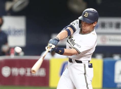 オリックス吉田正尚マルチ＆初2盗塁 首位打者維持 プロ野球 日刊スポーツ