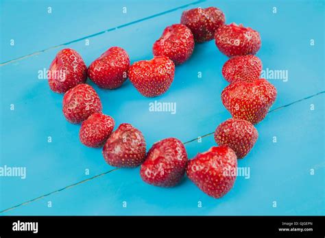 Strawberries Berry Fruit Heart Hi Res Stock Photography And Images Alamy