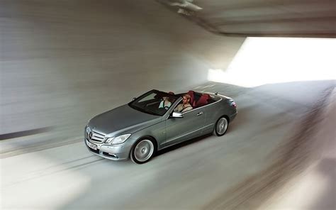 Hd Wallpaper Mercedes Benz E Class Cabriolet 2010 Mercedes Benz E Class E Class Coupe