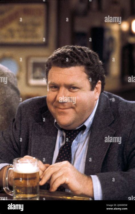 George Wendt Cheers 1982 Stock Photo Alamy