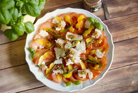 Chiemgauer Genussmanufaktur Tomaten Carpaccio Mit Senfperlen