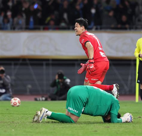 【天皇杯】川崎fがpk戦死闘制し3大会ぶり2度目優勝 鬼木達監督は就任7季で7つ目タイトル 天皇杯写真ニュース 日刊スポーツ