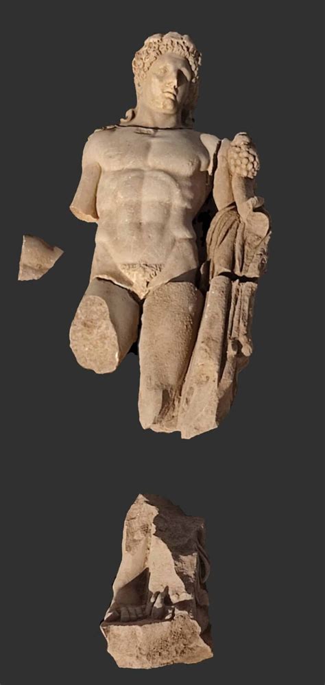 Statue Of Hercules 5 Archaeology World