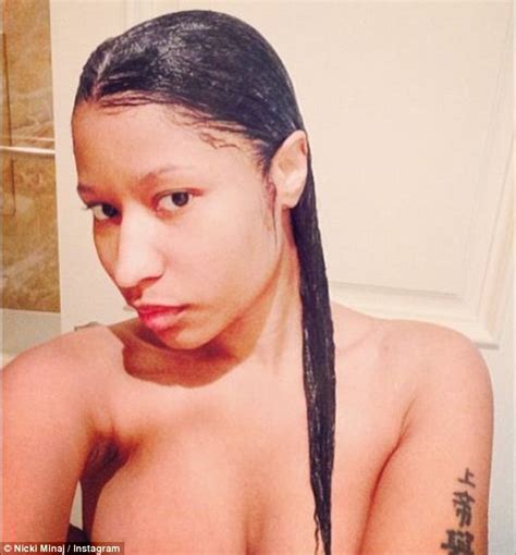 Nicki Minaj Nude Selfie Xwetpics
