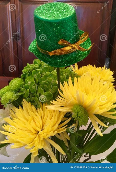 Yellow Mums and Green Flower Bouquet Stock Image - Image of jaunty ...