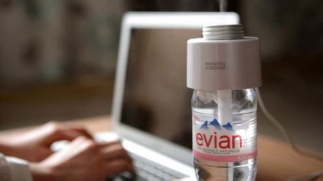 Tiny Humidifier Fits on Any Water Bottle | Designs & Ideas on Dornob