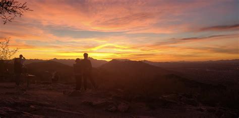 Sunset at Dobbins Lookout last night : r/phoenix