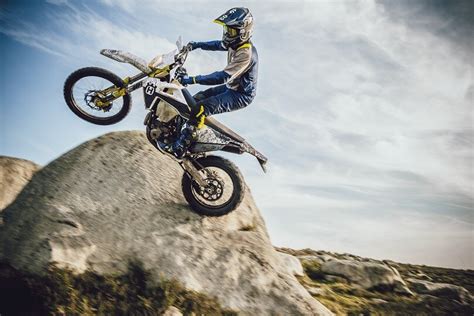 Husqvarna Lancia La Nuova Gamma Enduro 2021 News InMoto It