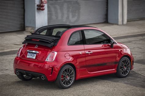 Fiat 500 Abarth Cabrio Vince Al Topless In Miami Cavalli Vapore