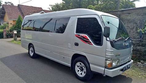 Kelebihan Mobil Elf untuk Kendaraan Liburan Keluarga - Sewa Elf Jakarta ...