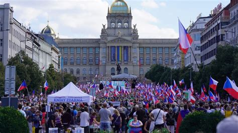 Galerie Demonstrace v Praze na Václavském náměstí Policie znovu