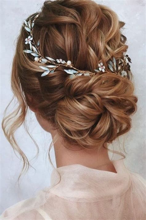 Best 2021 Wedding Updos Ideas For Every Bride Wedding Hairstyles For