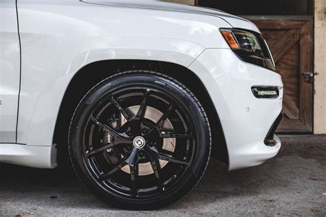 Jeep Grand Cherokee Srt8 On Hre P101 Gallery Wheels Boutique Jeep Grand Cherokee Srt8 Jeep