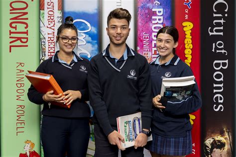Taylors Lakes Secondary College Victoria School Guides