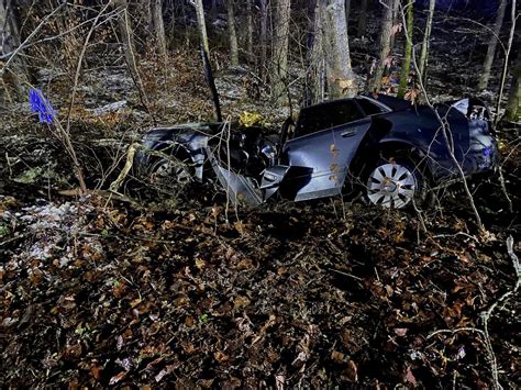 Tragiczny wypadek na Kaszubach Nie żyją dwie osoby Głos Pomorza