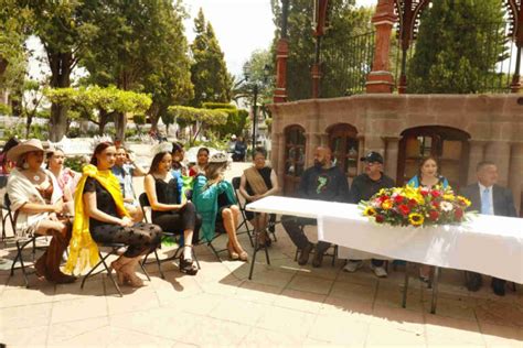 Se Preserva La Tradici N Del Porte De La Arracada Jerezana Y El Rebozo